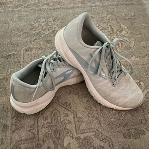 Women’s Brooks Running Shoes